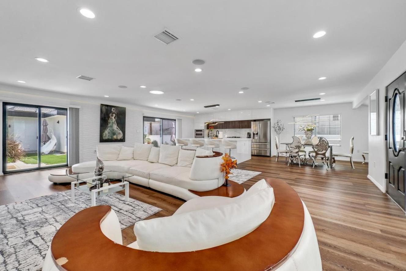 Luxury 4 Bedroom Villa Χάντινγκτον Μπιτς Εξωτερικό φωτογραφία