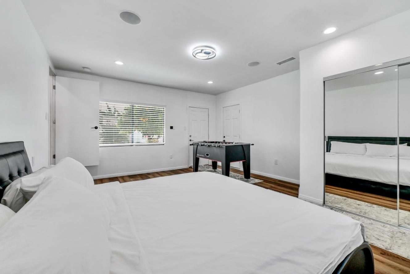 Luxury 4 Bedroom Villa Χάντινγκτον Μπιτς Εξωτερικό φωτογραφία
